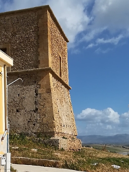 Perduto un finanziamento per il consolidamento di parte di Porto Palo, l'opposizione chiede le dimissioni del sindaco Mauceri