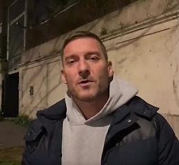 Totti, il video su Instagram: «Fake news su me e Ilary, sono stanco di smentire»