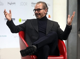 Moncler: ricavi gruppo 2021 oltre 2 miliardi (+42%)