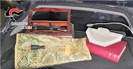 Rubano oggetti ecclesiastici dalla cappella del Ferrarotto: due in fuga e un denunciato