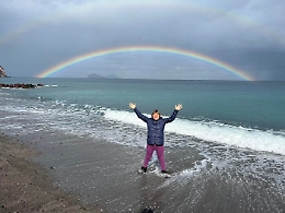 Arcobaleno a Lipari, per Lyudmyla sono i colori della pace