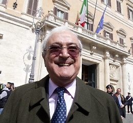 Morto ex ministro ed economista Antonio Martino: è stato la tessera n. 2 di Forza Italia