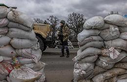 In Ucraina, dopo 11esima notte di guerra, evacuazioni difficili "Ora i russi mirano a centrale idroelettrica di Kaniv"