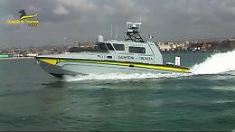 Catania, ruspa sull'arenile: sequestrato stabilimento balneare