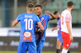 Catania calcio, si riaccende la speranza: c'è una nuova proroga di altri dieci giorni