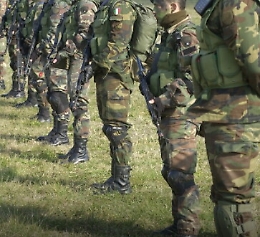 "Richiamato alle armi chi ha fatto servizio di leva": è fake sui social