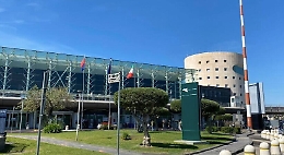 Aeroporto, 102 lavoratori stabilizzati dalla Sac: sono guardie giurate e stagionali