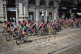 Giro donne: edizione 2022 scatter&agrave; da Cagliari con una crono