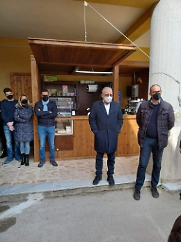 Inaugurato il bar nel cortile dell'Ic Tomasi di Lampedusa