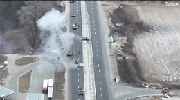 I missili anticarro ucraini e l'imboscata alla colonna corazzata dei russi