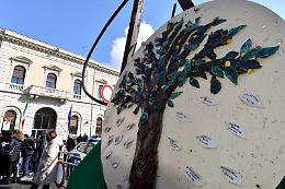 Catania, a piazza Lanza il manufatto con i nomi delle vittime della mafia