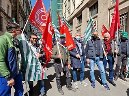 Moby: sindacati in presidio al Mise, tutelare marittimi