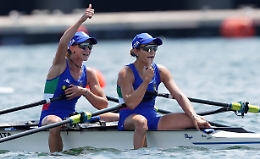 Canottaggio: olimpioniche creano borse studio con fondi propri