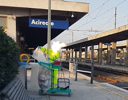Stazione di Acireale: "A che serve differenziare i rifiuti?"