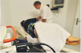 &ldquo;Ti spiego la colon&rdquo; con il piccolo Ludovico