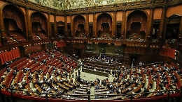Insularità, sì della Camera ma ora la parola passa al Senato (e in un odg c'è impegno per il Ponte)