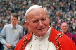 Devastato il seminario a Kiev: rubato il calice di Wojtyla