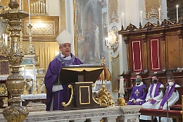 Monsignor Renna alla comunità accademica catanese: «Atenei diffondano il senso di pace»