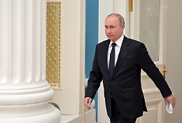 La sfida di Putin all'Occidente: «Il blitz economico è fallito»