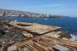 Solarium, apertura in ritardo a Catania per la mancanza di ferro e legno