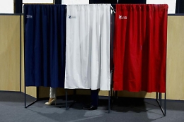 Elezioni Francia 2022, oggi ballottaggio Macron-Le Pen