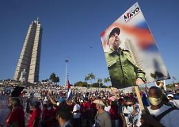 1 Maggio: Cuba, corteo a L'Avana e slogan per il socialismo