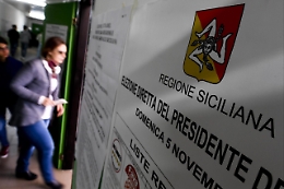 Ars, il piano del “club del proporzionale” (che cancellerebbe l'elezione diretta del governatore): «Ma non c'è più tempo»