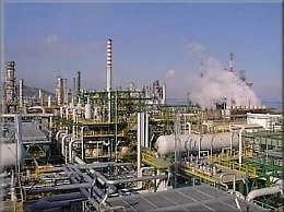 Crisi petrolchimico: il Mise convoca un tavolo. La Regione: "Ci saremo, ma chiedevamo altro"