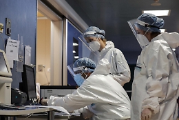 Covid, bollettino del 24 maggio: la Sicilia registra altri 2.957 casi gran parte dei quali a Catania