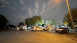 Strage Texas, morto d'infarto il marito della maestra eroina