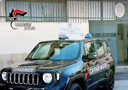 Aggredisce la compagna e la manda in ospedale: arrestato