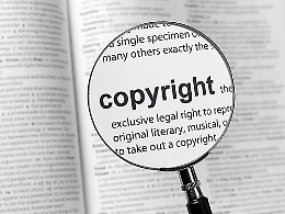 Giornalisti, copiava articoli online: gip impone imputazione