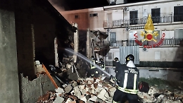 Esplosione a Sortino: un morto e una donna ferita