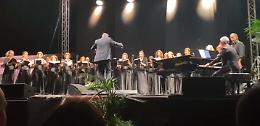 "Povero Gabbiano" lo canta anche il Coro del San Carlo di Napoli