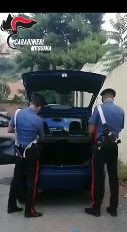 Messina, la cocaina nascosta tra la ndujia