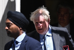 Amazzonia: Johnson preoccupato per sorte giornalista Gb