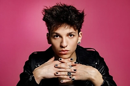 Luigi Strangis arriva a Catania e Palermo dopo la vittoria ad “Amici”: «Non vedo l’ora di riabbracciare il calore del Sud»