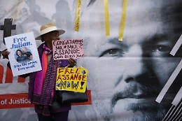 Assange: la Gran Bretagna ordina l'estradizione negli Usa