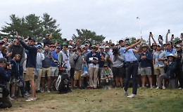 Us Open: vento cambia classifica, due outsider in testa