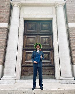 Le Fiamme Gialle festeggiano Giorgio Avola