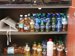 Il magistrato e l'armadietto pieno di bottigliette di pipì: imbarazzo in Tribunale a Catania