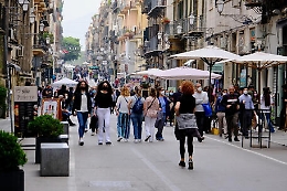 Sempre più alta la circolazione del virus, tasso di positività al 23%