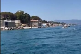 Messina, in 50 hanno attraversato lo Stretto a nuoto: la sfida del life coach