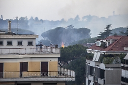 Incendi Roma: assessore, presenteremo esposto in Procura
