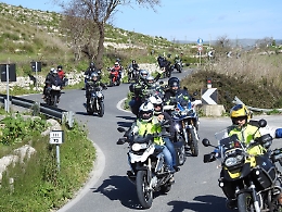 La due ruote per scoprire la Sicilia "segreta"