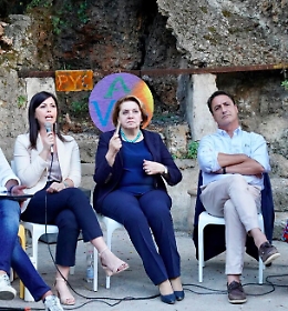 "Primarie a rischio “muffa”. Domani i "No-Nello" lanciano Stancanelli