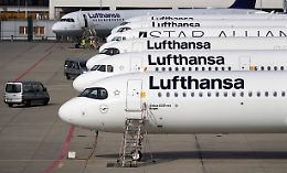Lufthansa: oltre 1000 voli cancellati per sciopero personale