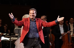 "La sonnambula" sveglia l'omaggio a Bellini