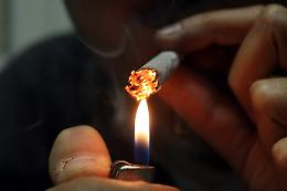 Catania, sequestrati due chili di hashish. A "sballarsi" anche un ragazzino di 12 anni