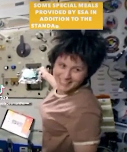 Samantha Cristoforetti si diverte sui social: ecco cos'è il bonus food